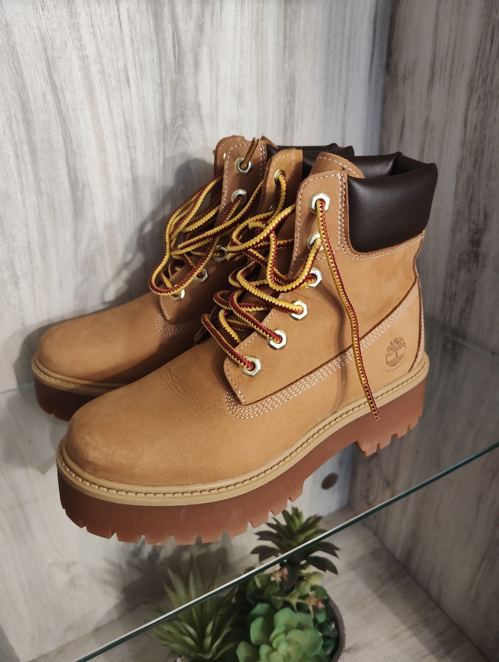 Timberland Women's Stone Street 6-Inch Waterproof Platform Boot SZ 6.5 (23cm)
